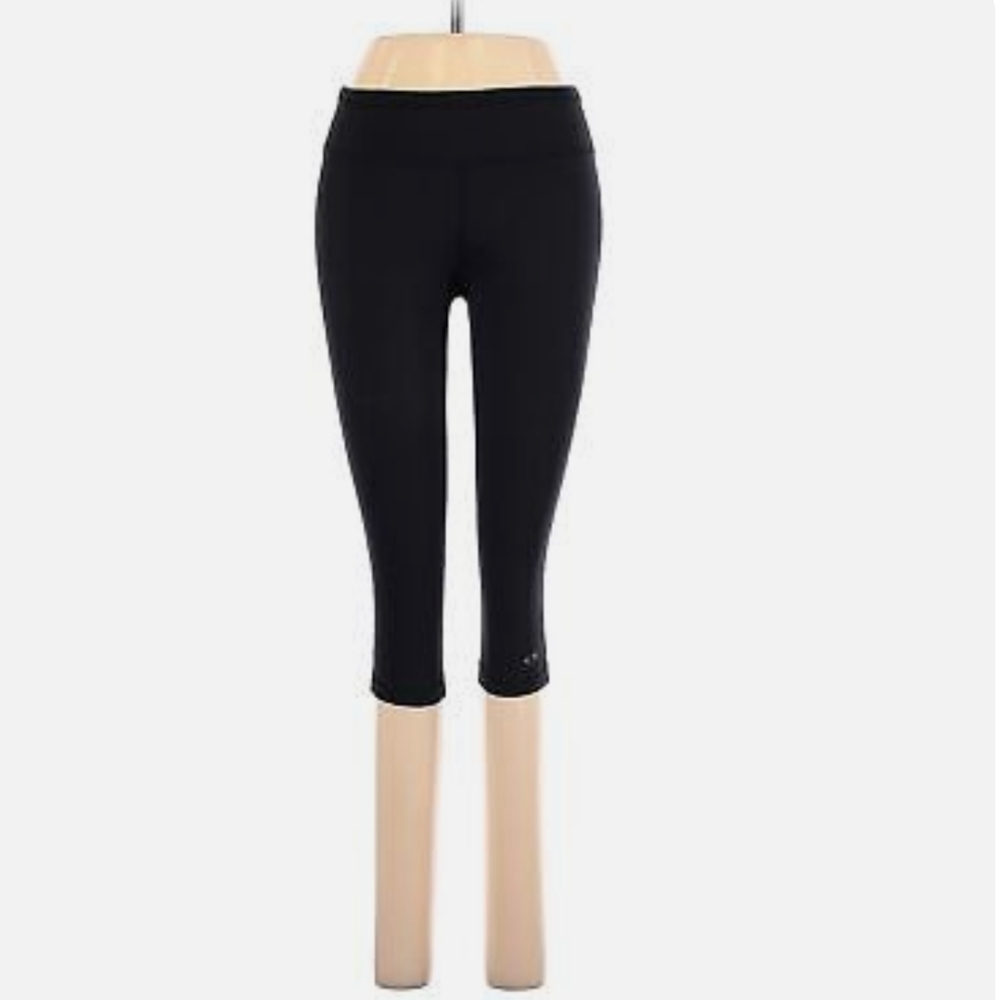 2 Pair Champion C9 Capris